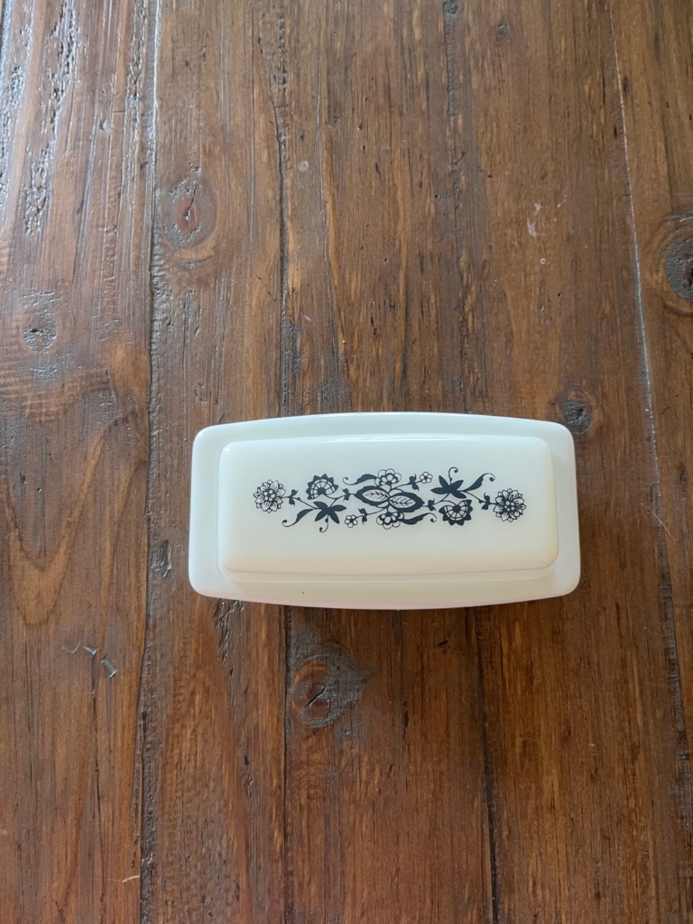 Vintage Pyrex covered butter dish in Old Town Blue Onion pattern